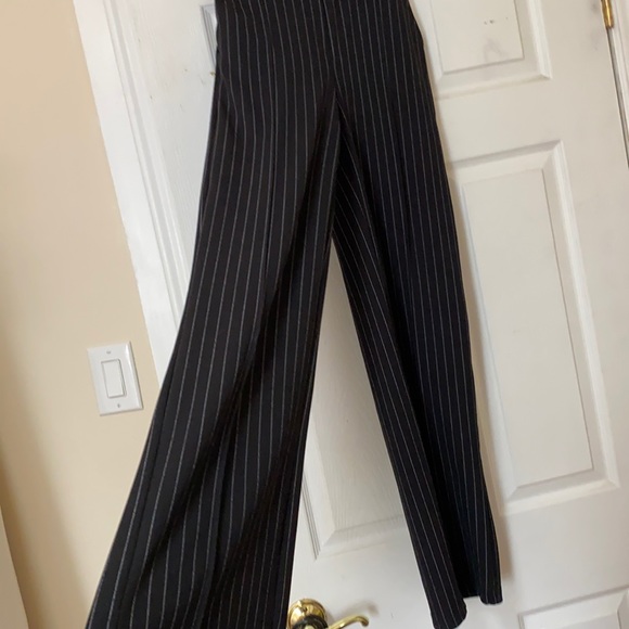 Striped pantsuit - Picture 1 of 3